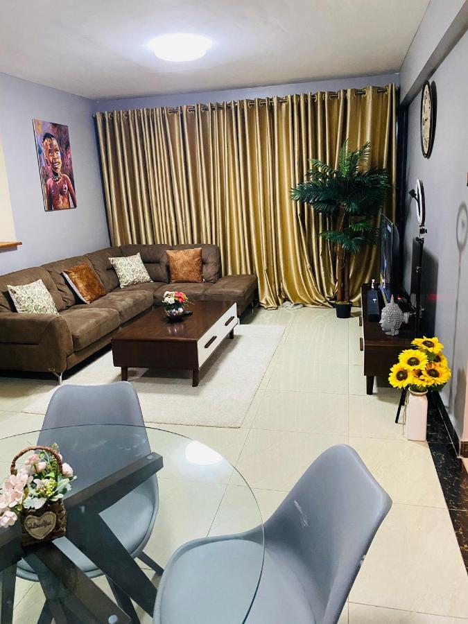 Lovely 2Bedroom Condo, Free Parking On Premises.. Nairobi Dış mekan fotoğraf