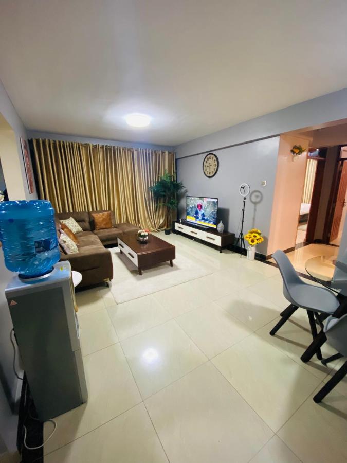 Lovely 2Bedroom Condo, Free Parking On Premises.. Nairobi Dış mekan fotoğraf